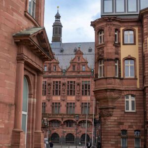 frankfurt pasado y presente